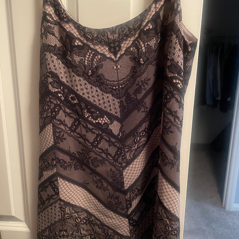 CAbi lace print cami top